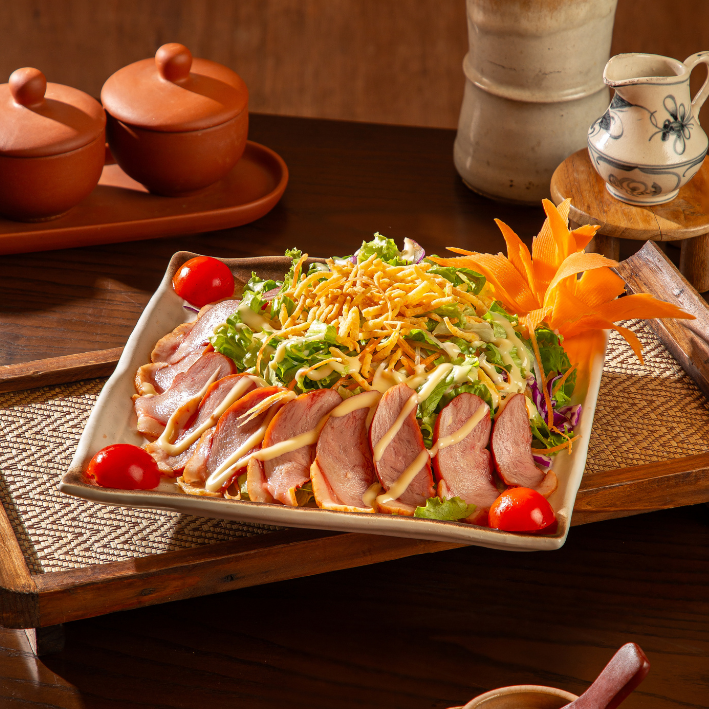 Salad Lườn Ngỗng Sốt Chanh Leo